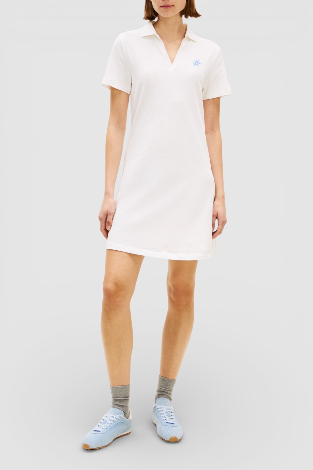 תמונת כל הלוק של שמלת מיני